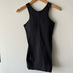 Lululemon Seamlessly Covered Tank Women's Size 4 black